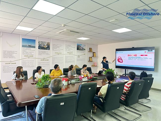 ag凯发k8国际海工举办“夏季送清凉 防暑保安康”主题培训 ag凯发k8国际海工举办“夏季送清凉 防暑保安康”主题培训